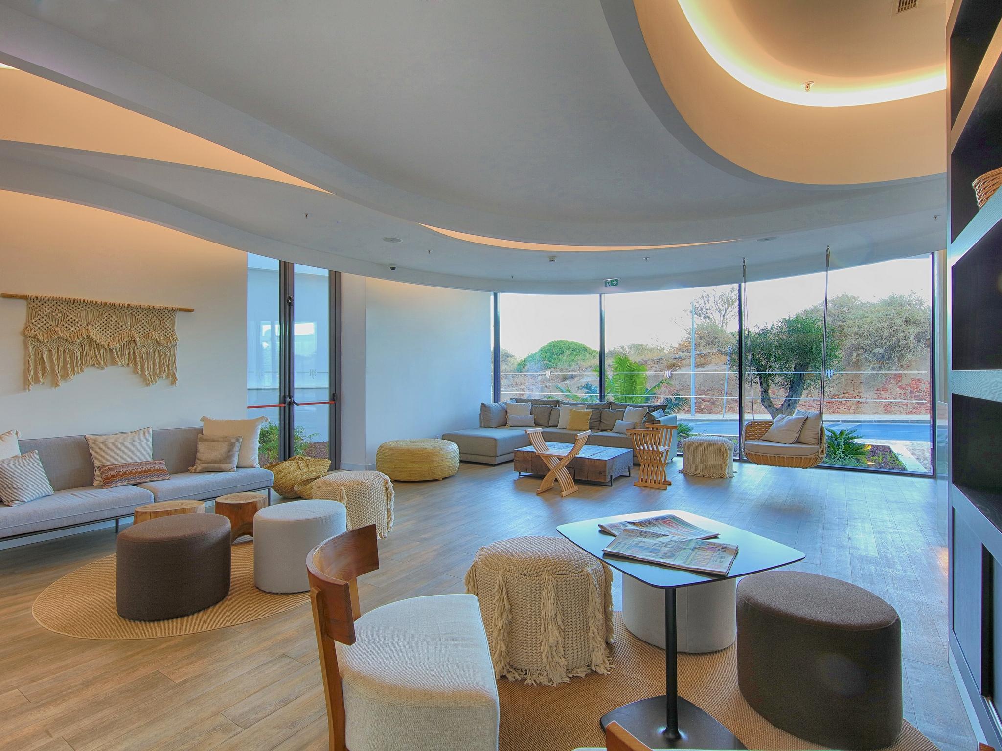 Jupiter Marina Hotel - Couples & Spa (Adults Only) Portimao Bagian luar foto
