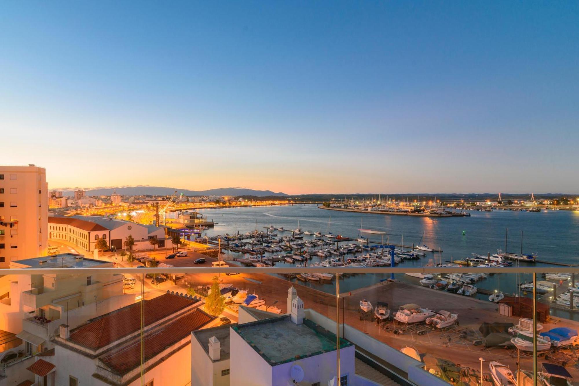 Jupiter Marina Hotel - Couples & Spa (Adults Only) Portimao Bagian luar foto