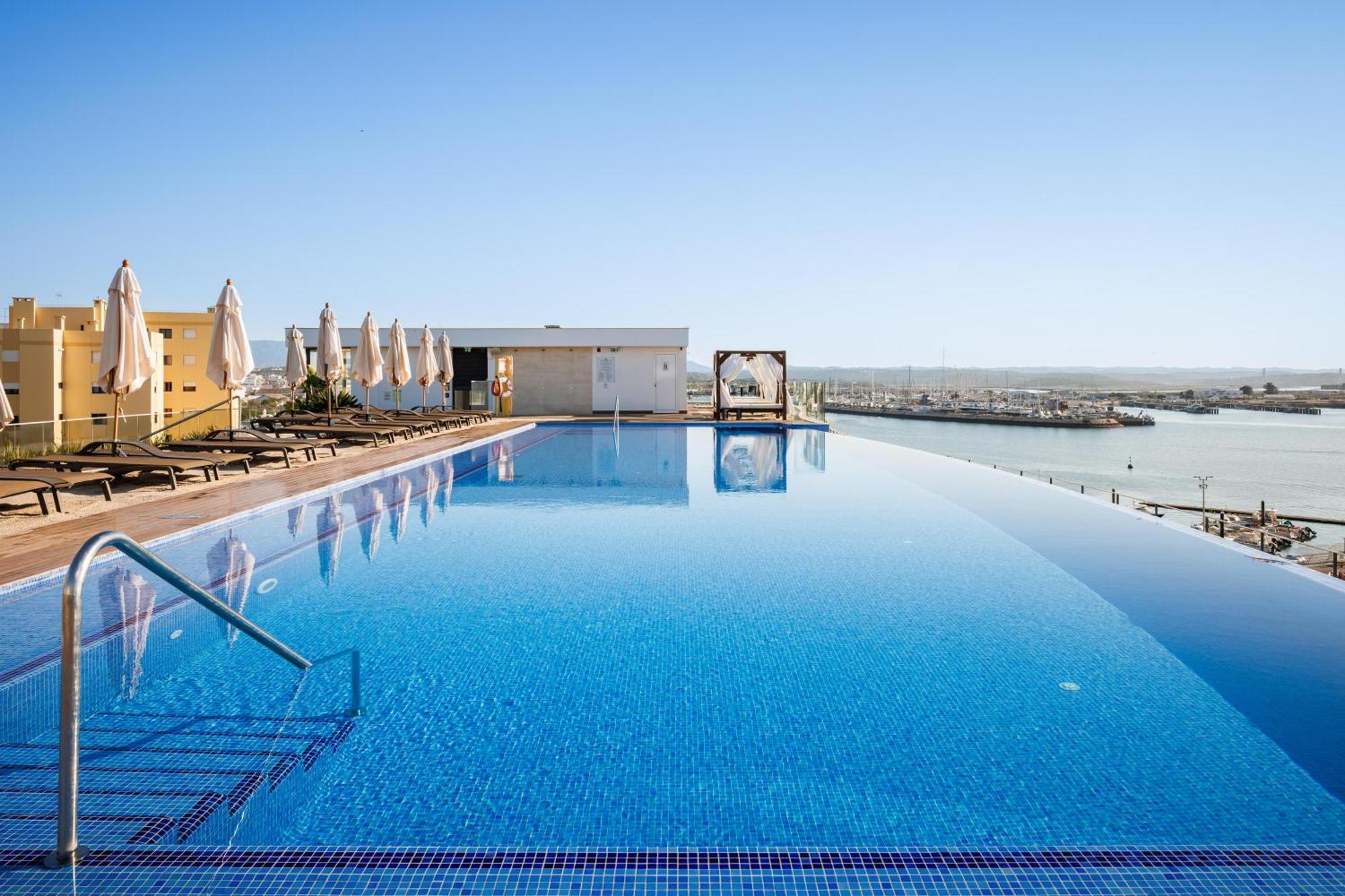Jupiter Marina Hotel - Couples & Spa (Adults Only) Portimao Bagian luar foto